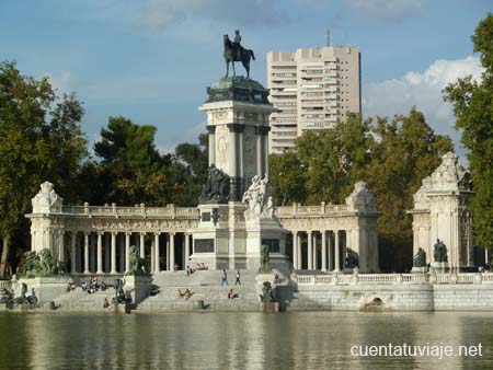 Estanque de El Retiro, Madrid.